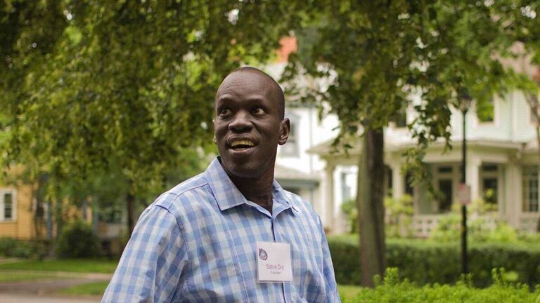 Salva Dut – Die inspirierende Lebensgeschichte eines humanitären Pioniers Salva Dut